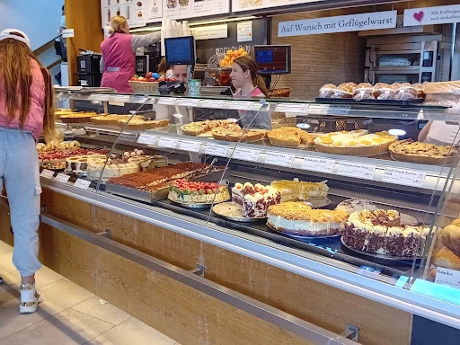 Café N - Bäckerei Konditorei Nestel photo 10